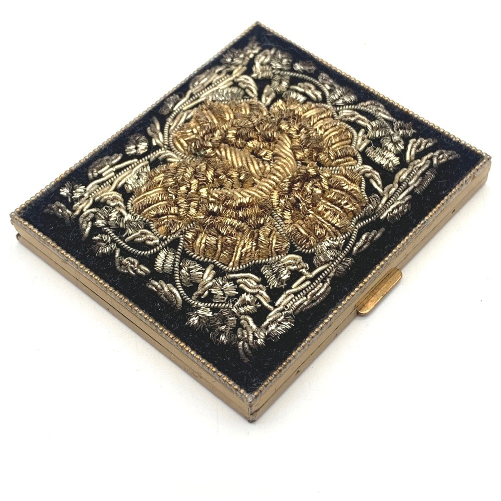 Schildkraut Makeup Compact Gold Black Vintage‎ 1950s Treasures of India Case
